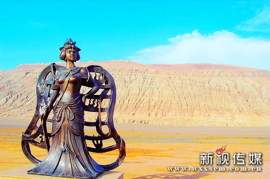 北京出發的南疆魅力喀什 北疆喀納斯經典飛去飛