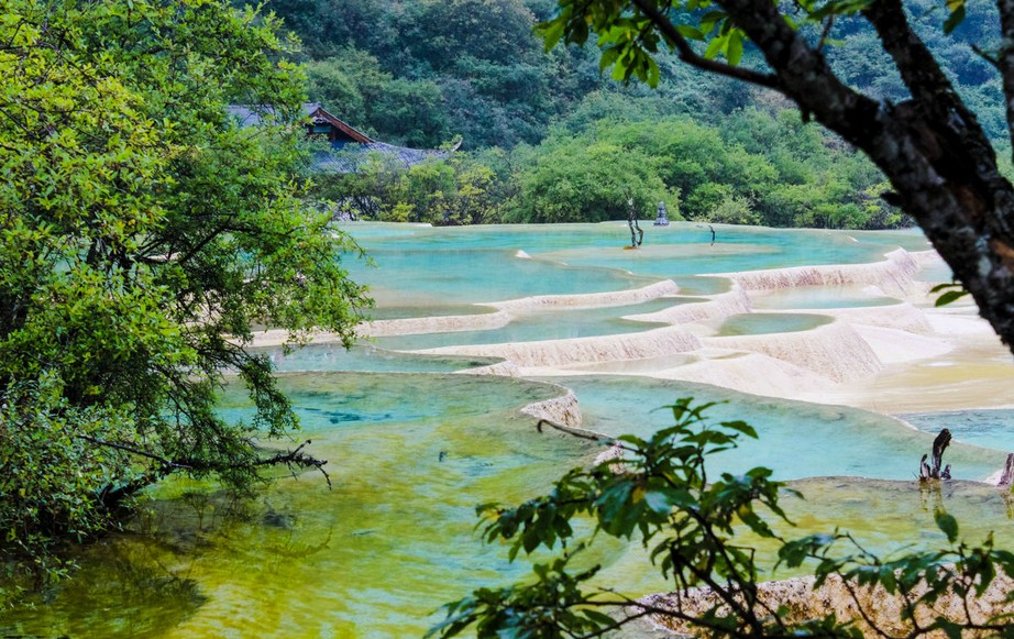 成都、九寨溝、黃龍、青城山、都江堰雙臥8天
